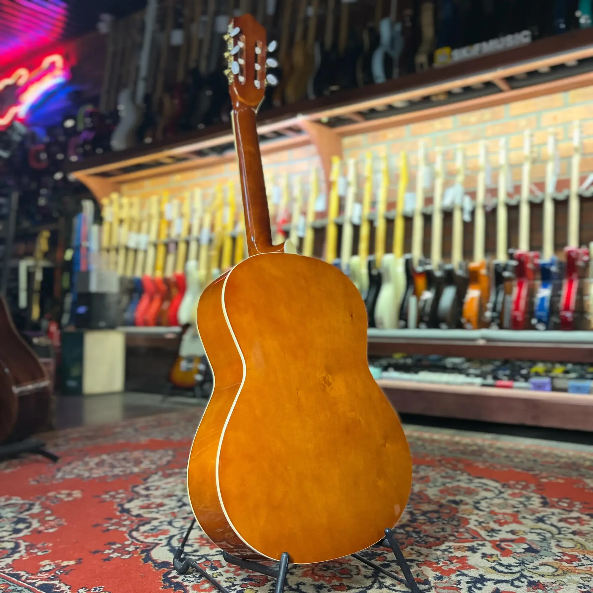 Изображение №12