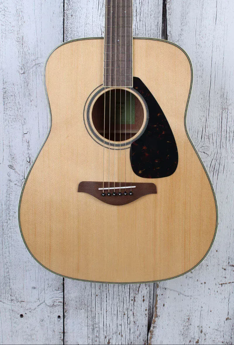 Yamaha FG820 Dreadnought Acoustic Guitar Solid Spruce Top Natural Gloss Finish