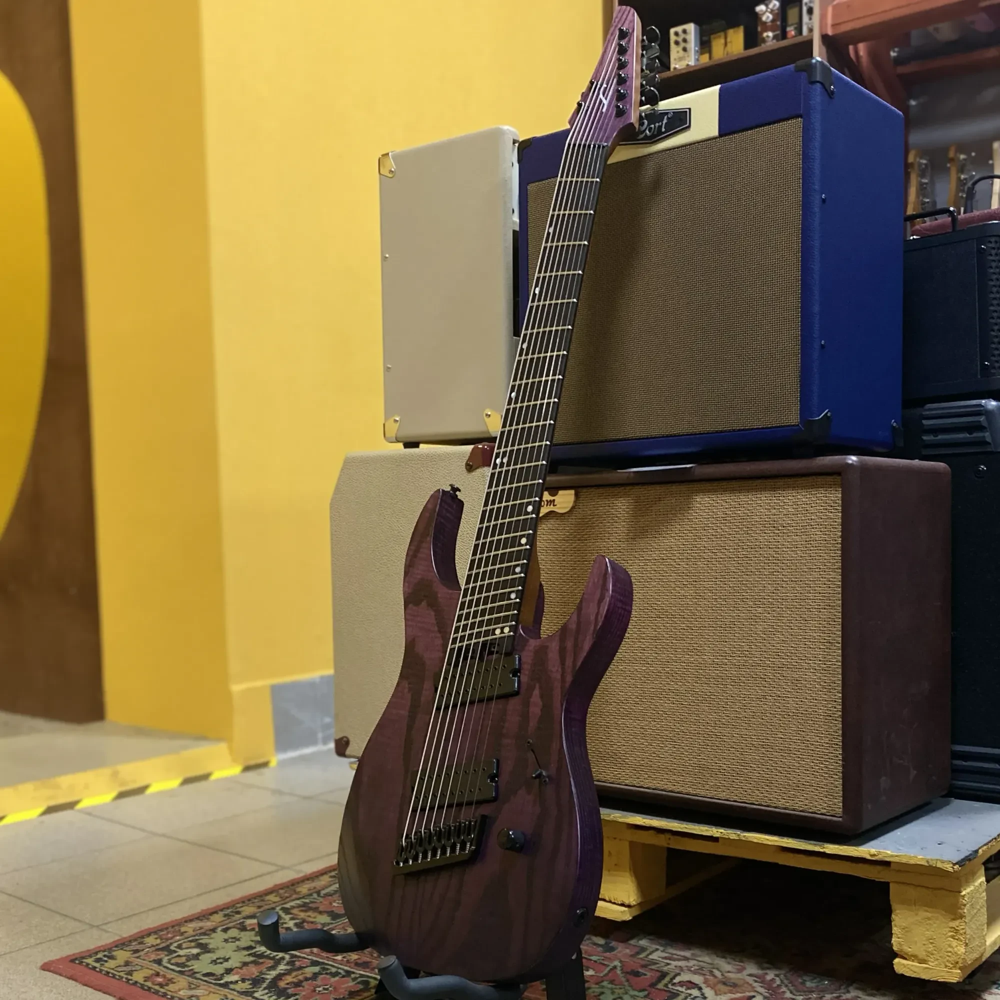 Изображение №6