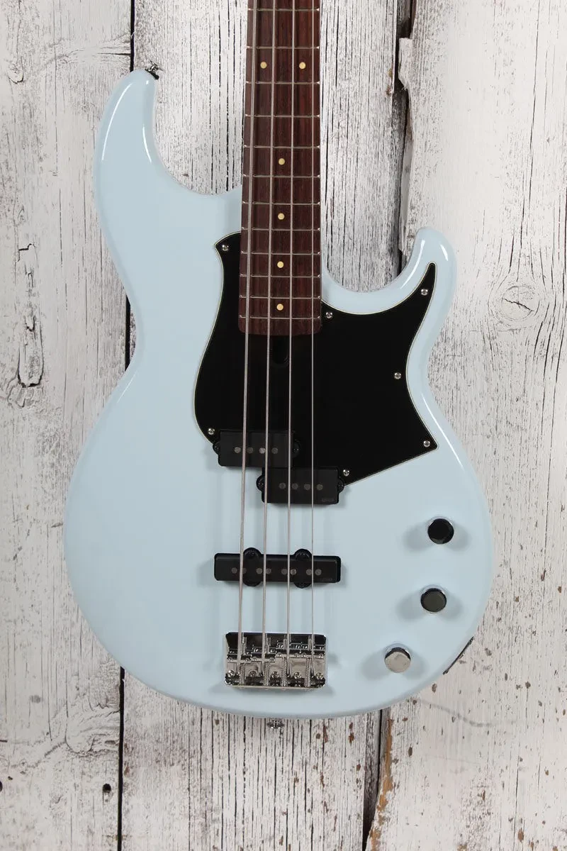 Б/У бас-гитара Yamaha BB434 BB400 Series 4-String Ice Blue