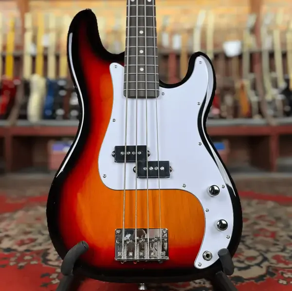 Бас-гитара DeMarco DMPB Precision Bass Sunburst