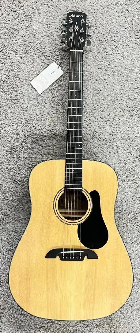 Акустическая гитара Alvarez AD30 Artist Dreadnought Natural Gloss