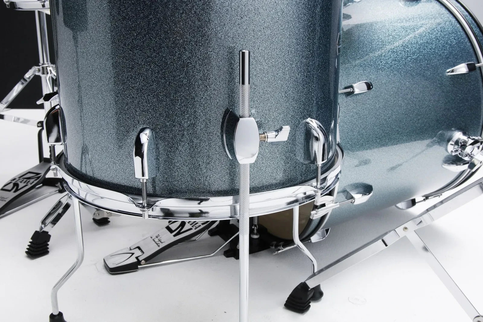 Изображение №7