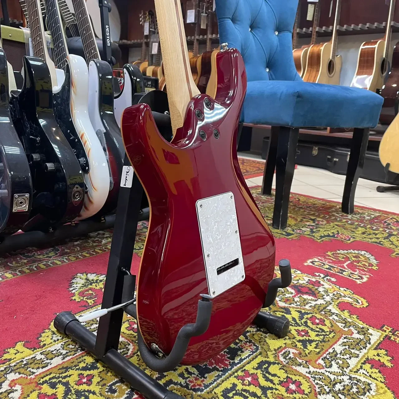 Изображение №9