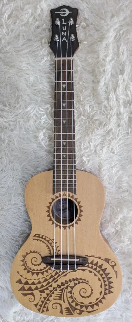 Luna Guitars Luna UKE TC SPR Tattoo Concert Size Spruce Top Mahogany Body Ukulele