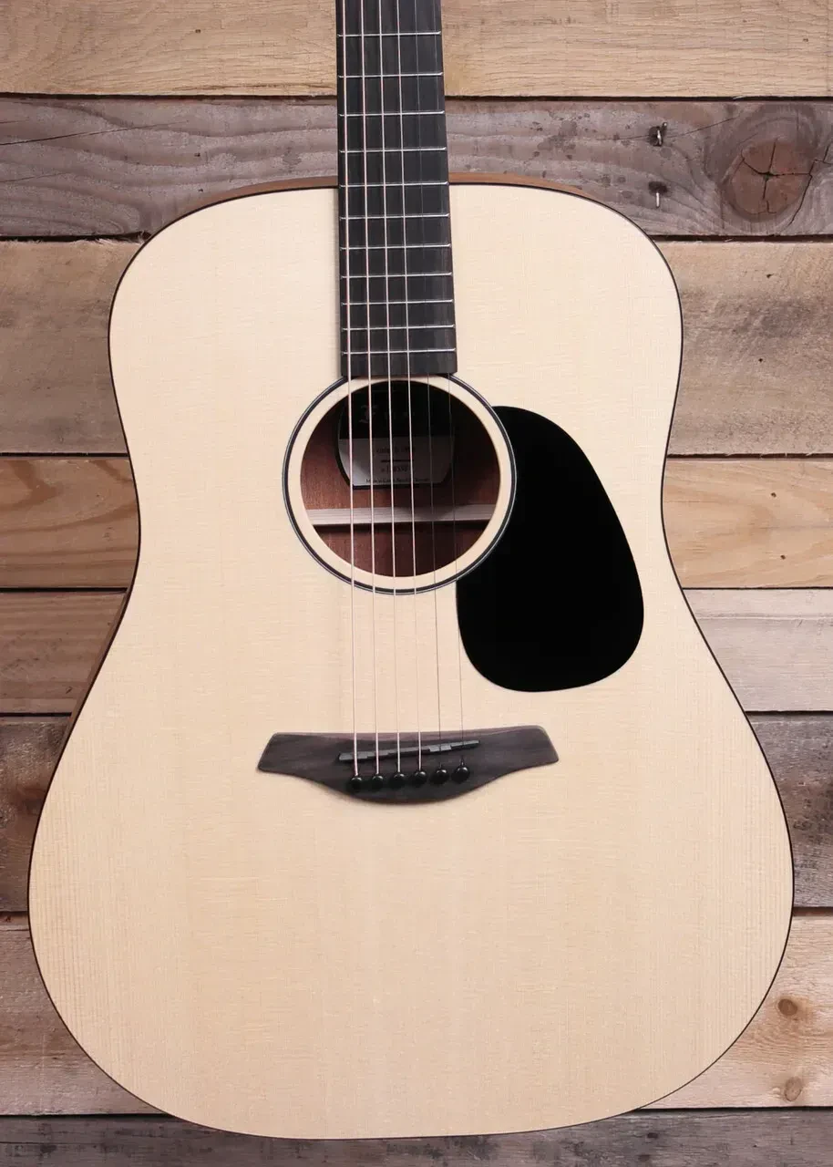 Акустическая гитара Furch Violet D-EM A дредноут Natural с чехлом