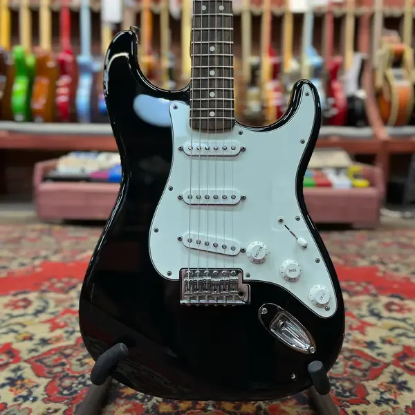 Электрогитара Fender Standard Stratocaster SSS Black 2013 Mexico
