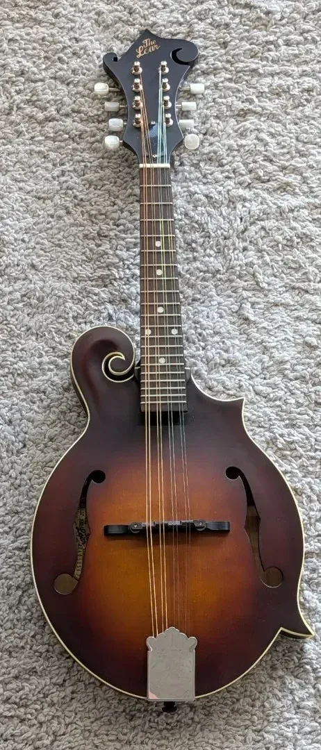 Мандолина The Loar LM-310F-BRB F-Style Honey Creek