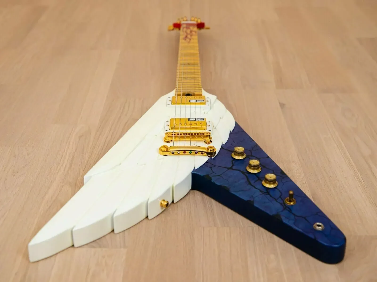 Изображение №6