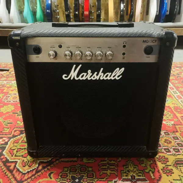 Комбоусилитель для электрогитары Marshall MG15CF Vietnam 2020s