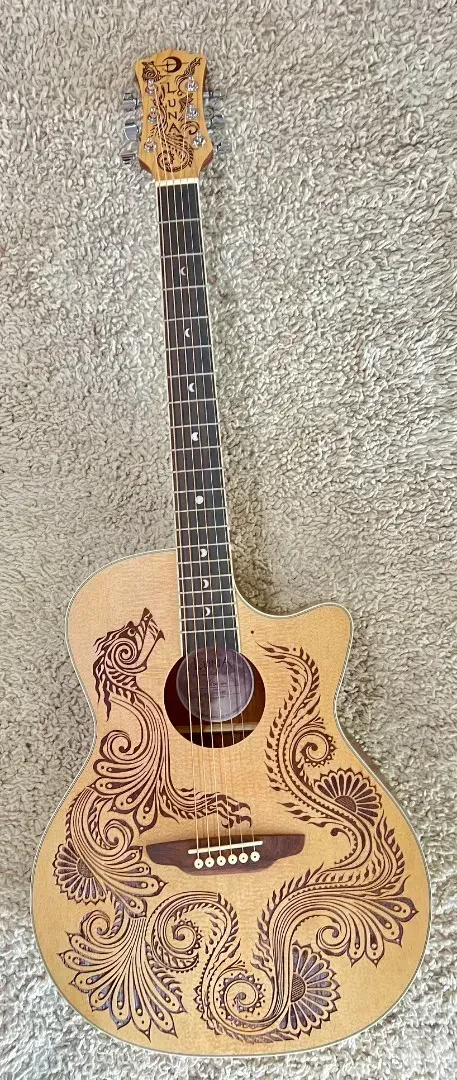 Электроакустическая гитара Luna Guitars HENDRASPR Grand Concert Henna Dragon
