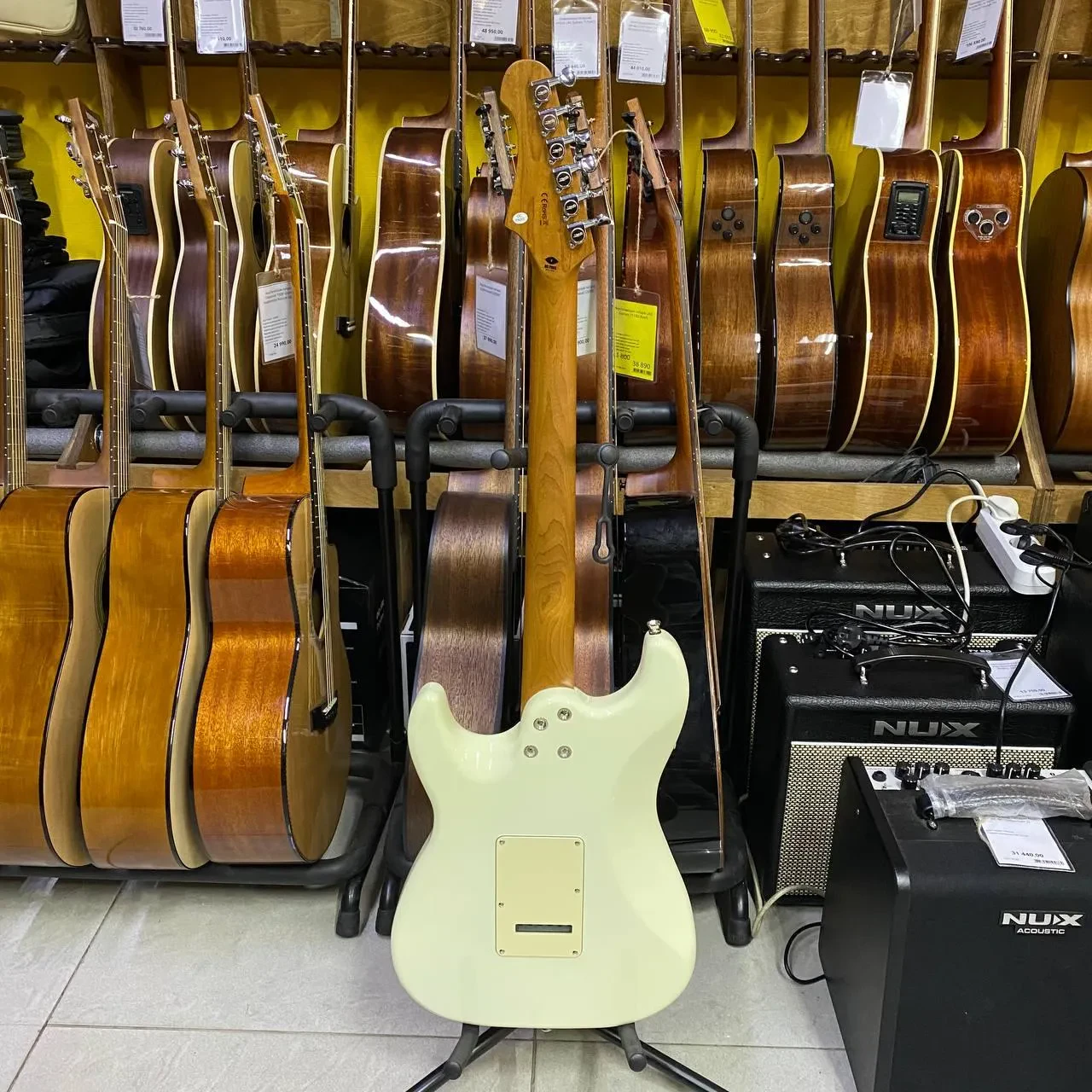 Изображение №6