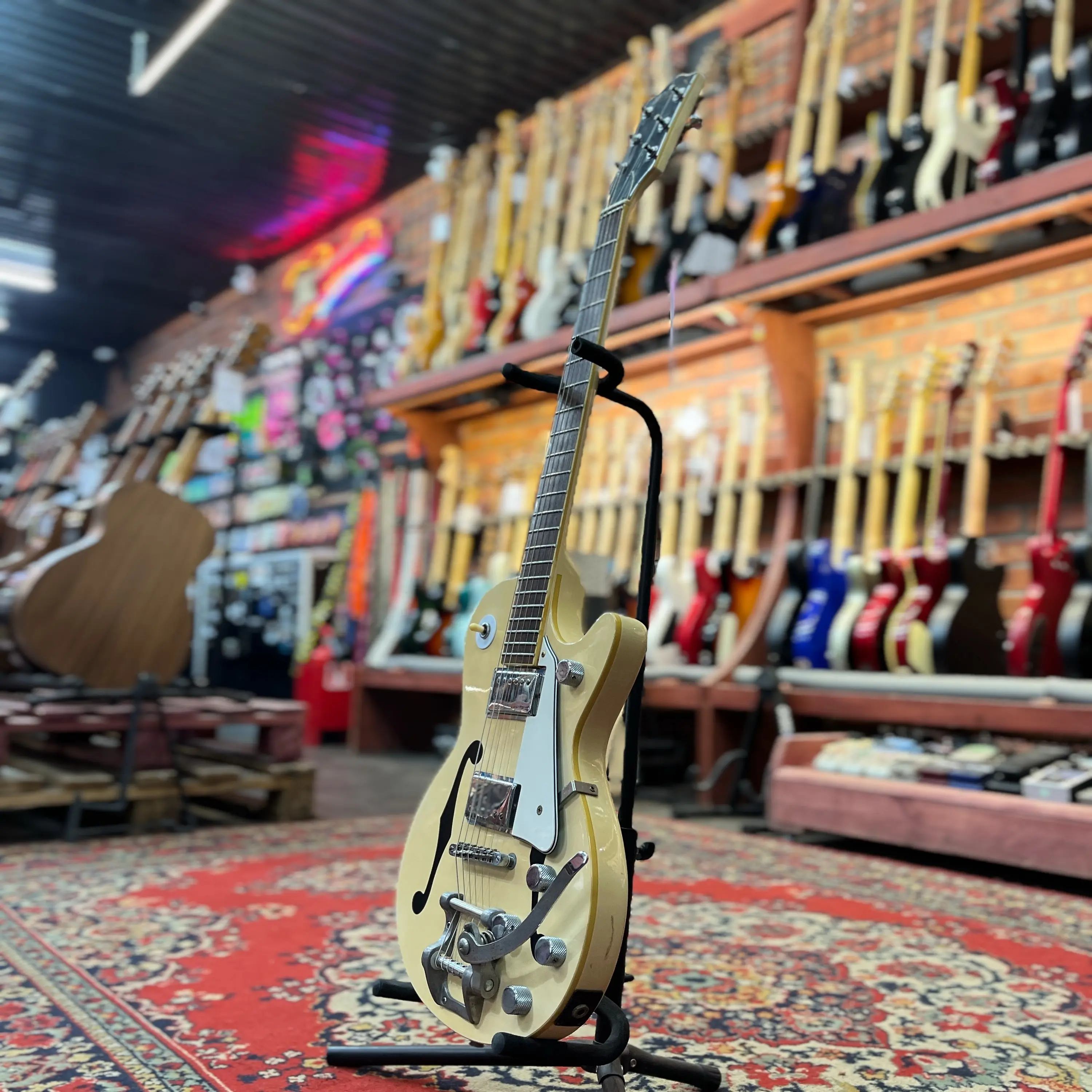 Изображение №7