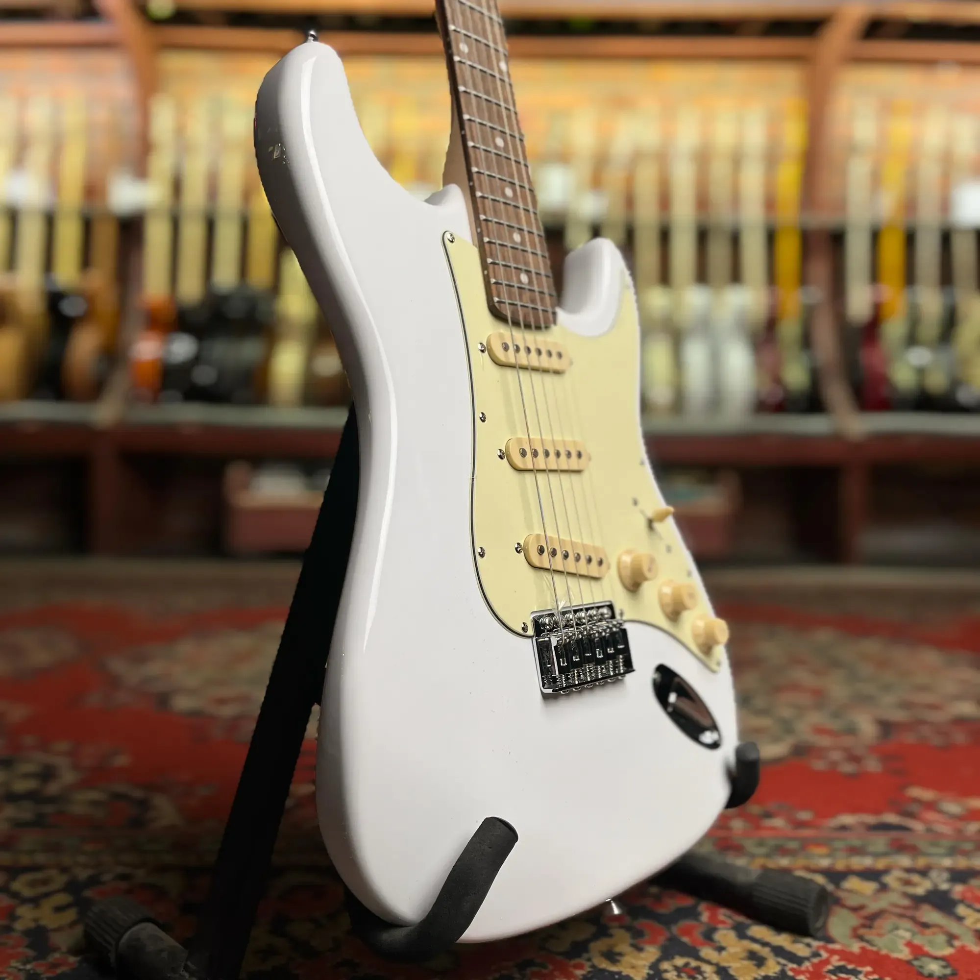 Изображение №5