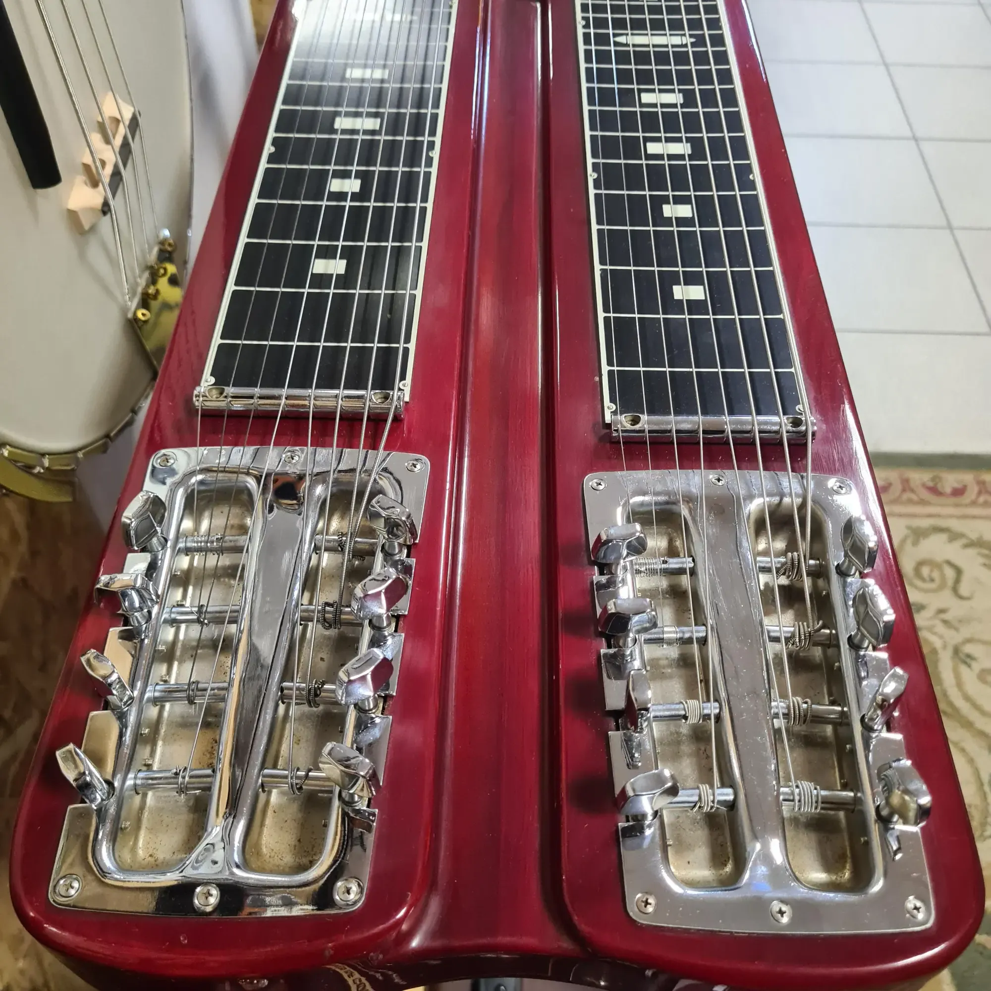 Изображение №4