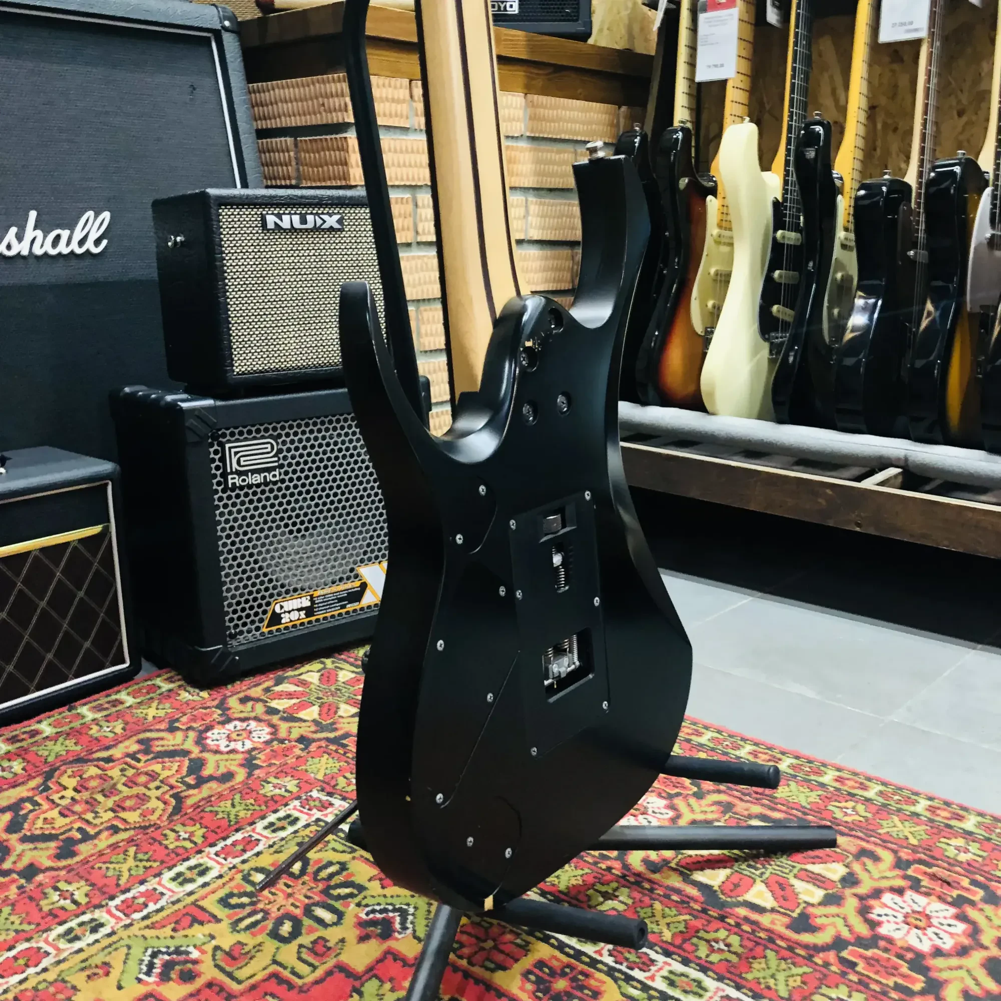 Изображение №11