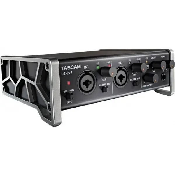 Внешняя звуковая карта TASCAM US-2x2 USB