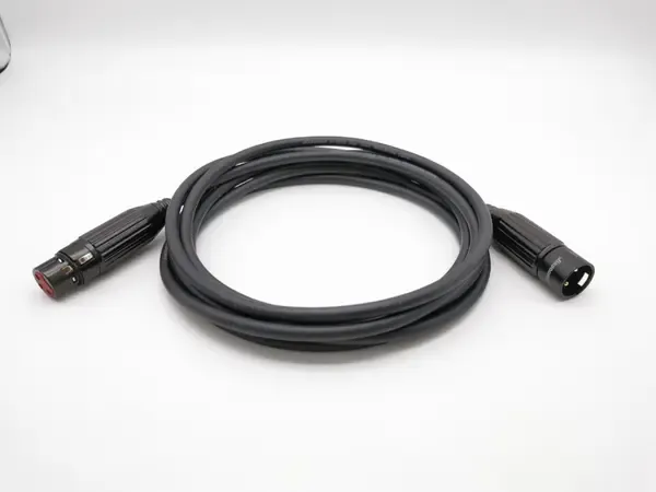 Микрофонный кабель ZZcable E5-XLR-M-F-0100-0 Black 1 м