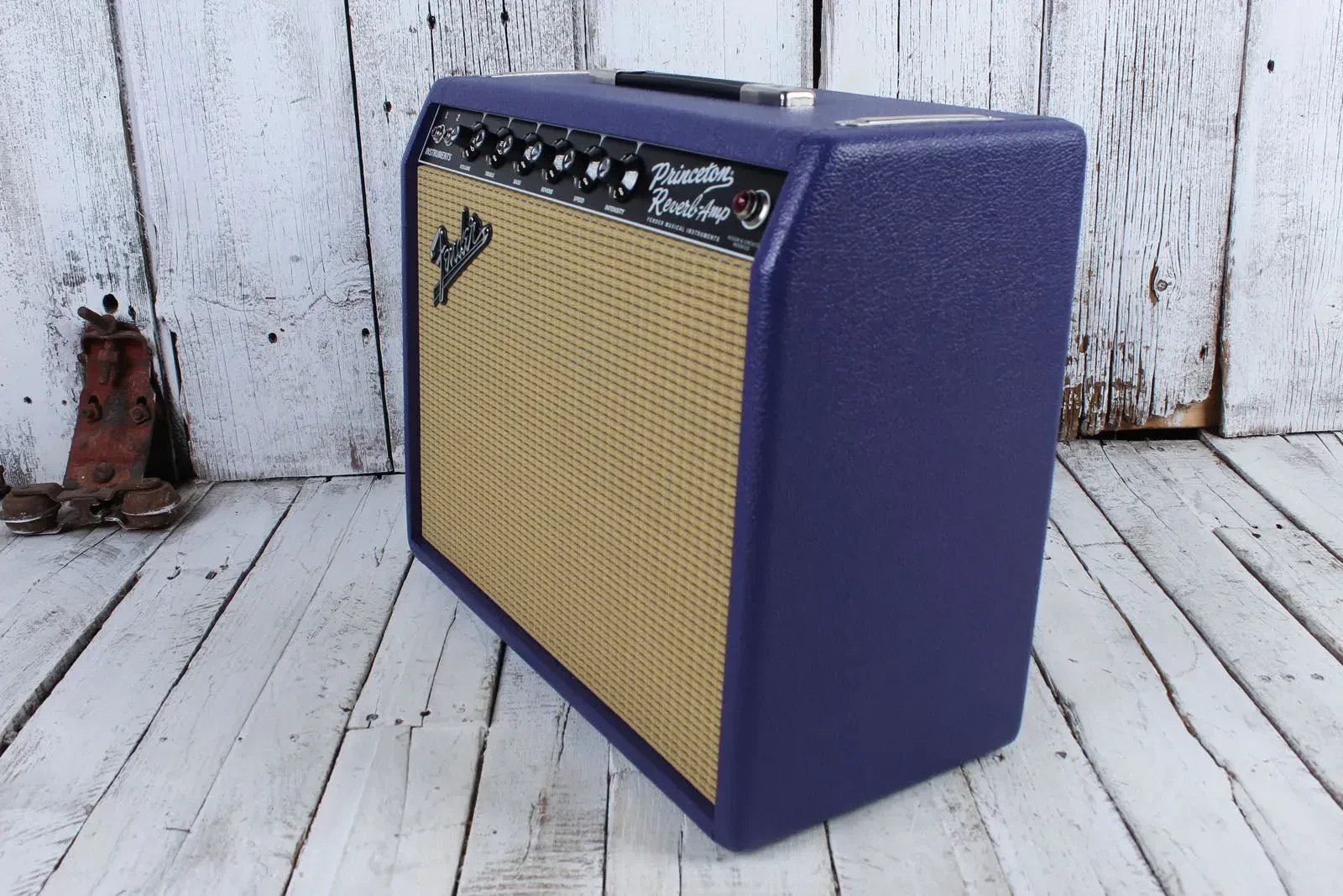 Изображение №6