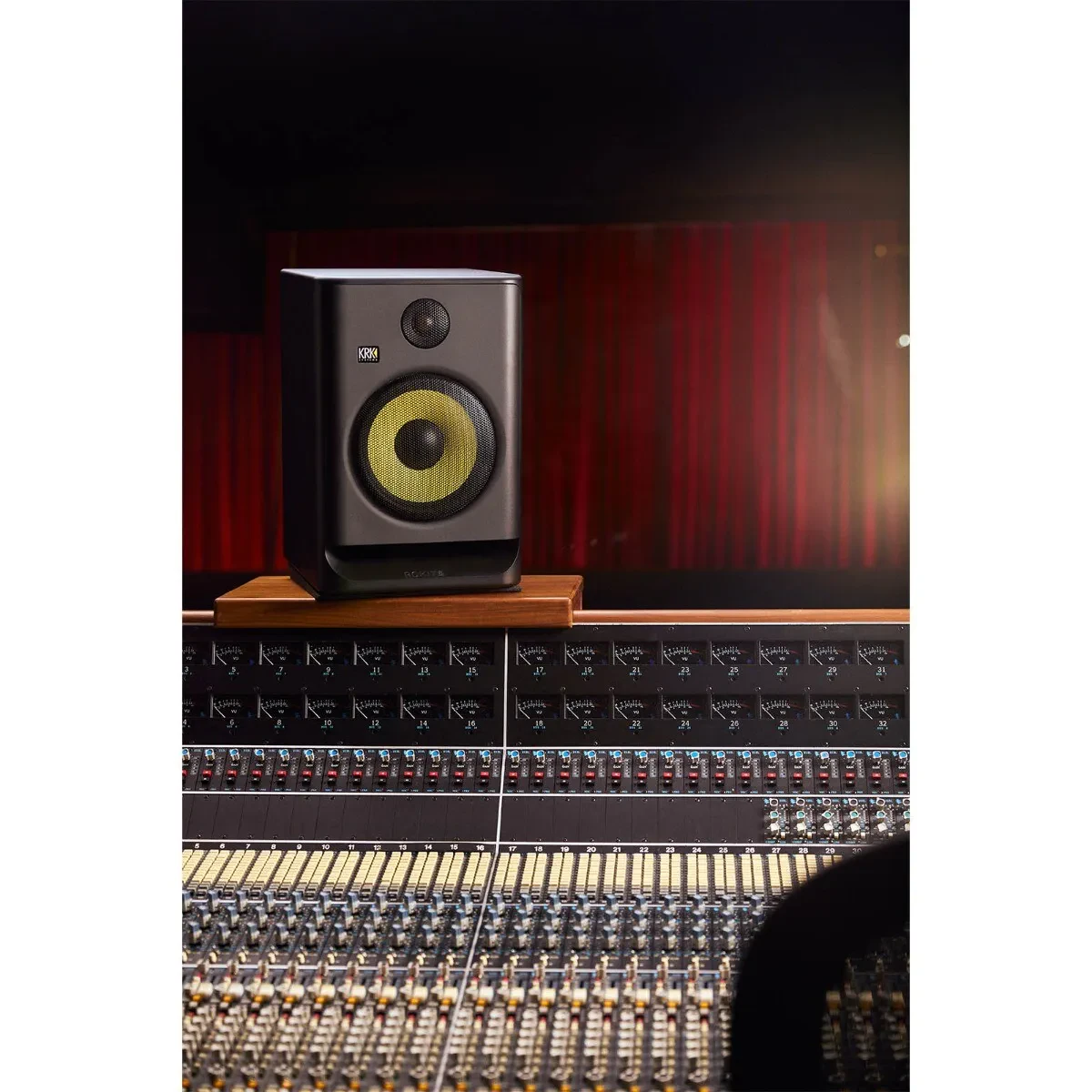 Изображение №9