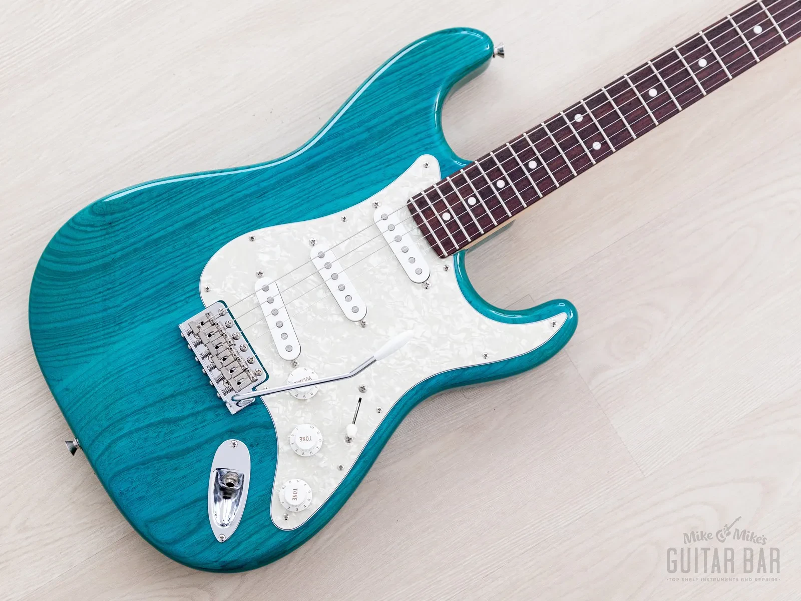 Б/У Электрогитара Fender '62 Stratocaster ST62/ASH/MH Прозрачно-синий, окрашенная головка грифа, Япония (MIJ), 2012