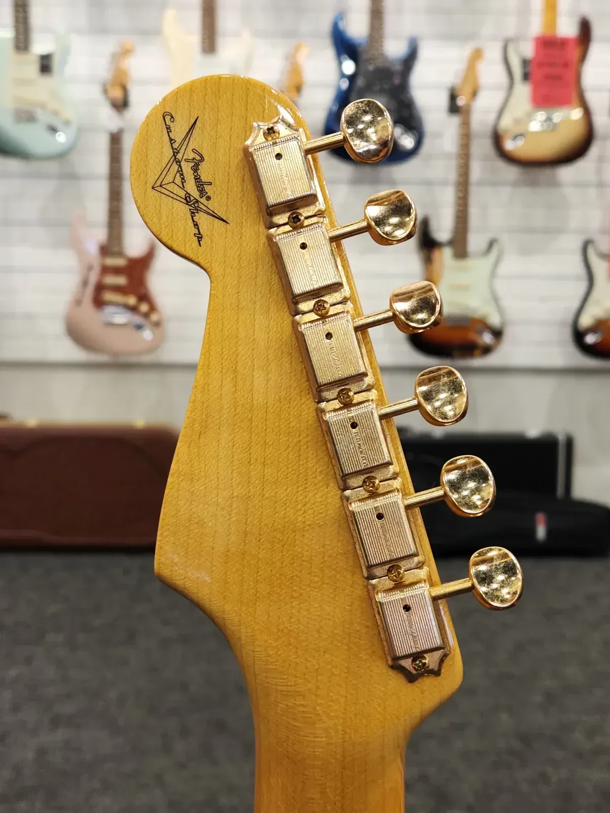 Изображение №5