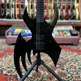 Электрогитара Dark Wing H black w/case RUSSIA 2019