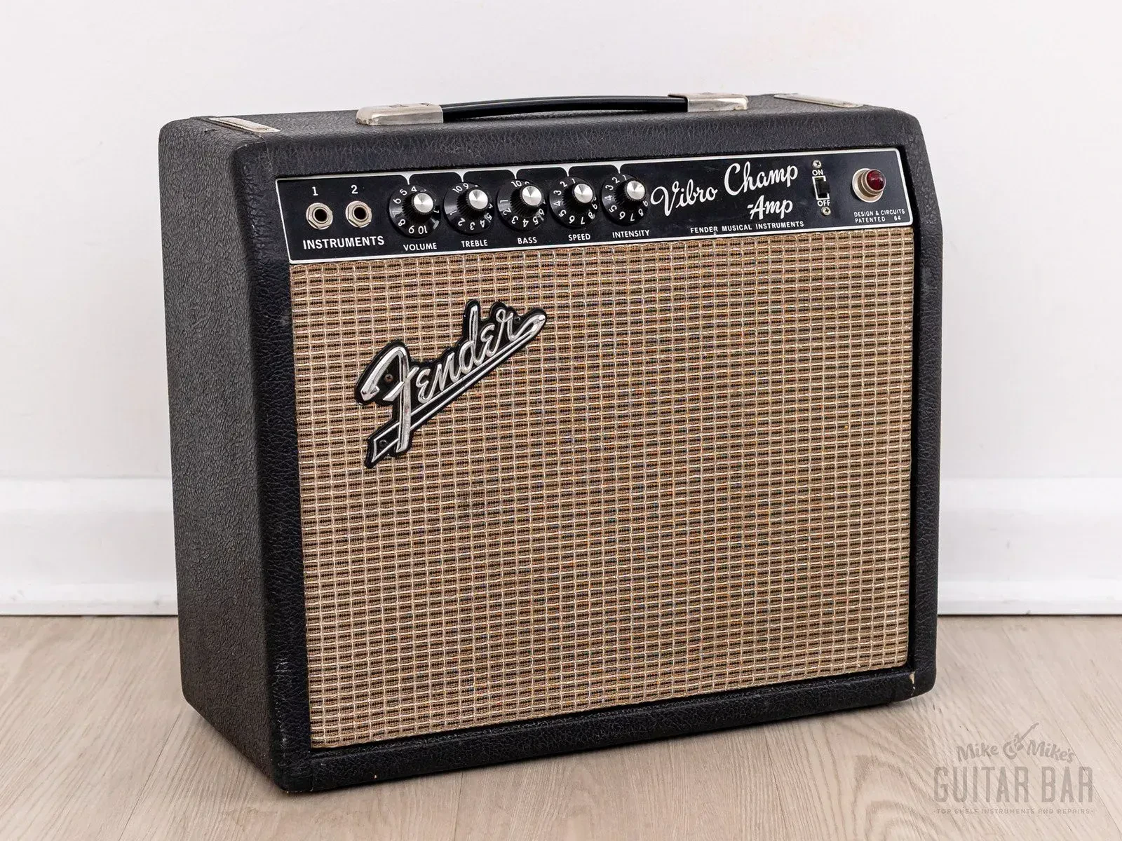 1965 Fender Vibro Champ Black Panel Vintage Tube Amp 1x8, Class A