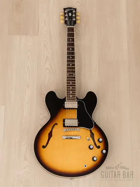 Электрогитара полуакустическая Gibson ES-335 Semi-Hollow Vintage Sunburst w/ Case 2023