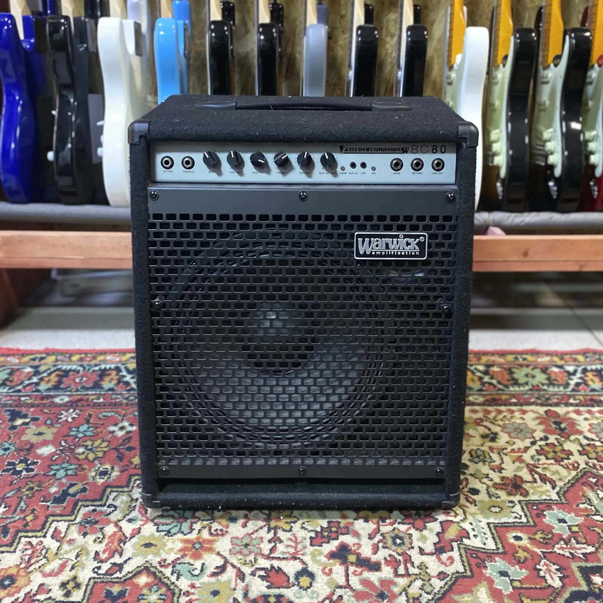 Комбоусилитель для бас-гитары Warwick BC 80 2"+12" 80W China 2010's