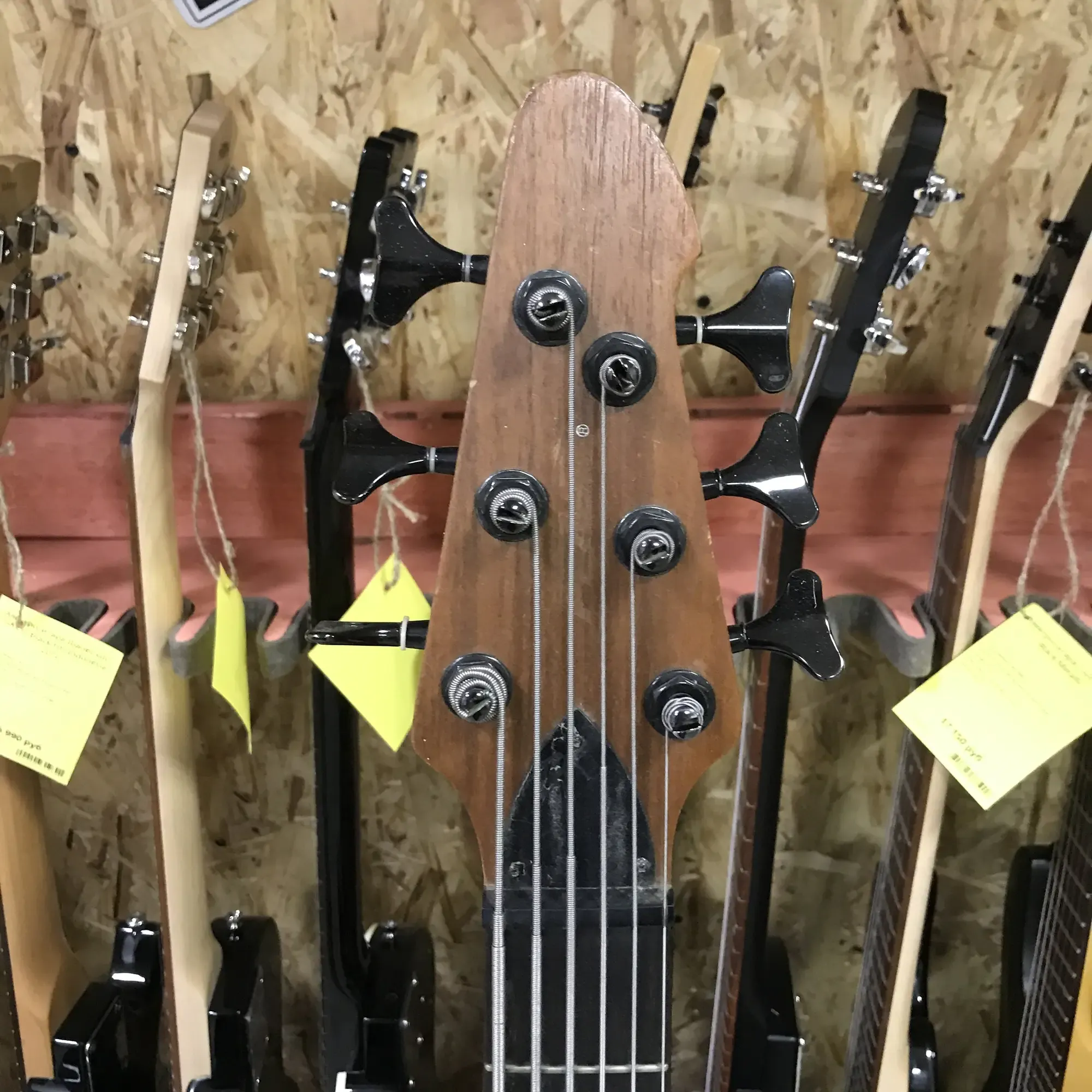 Изображение №6