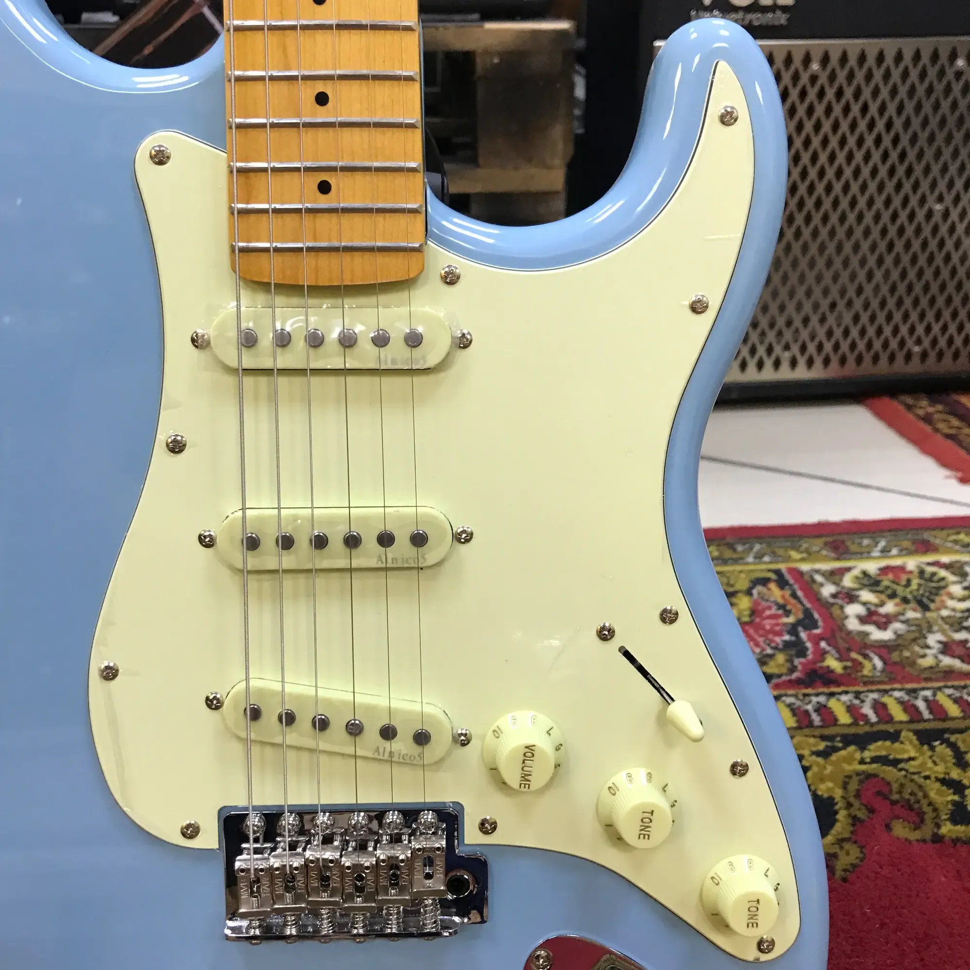 Изображение №6