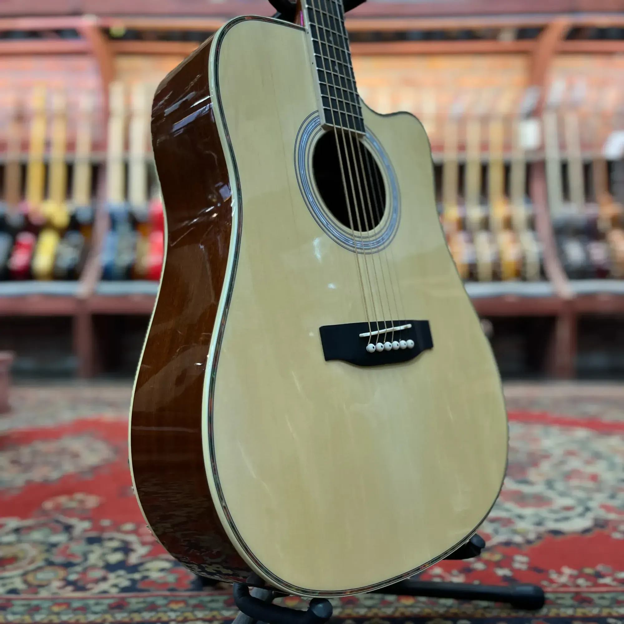 Изображение №6