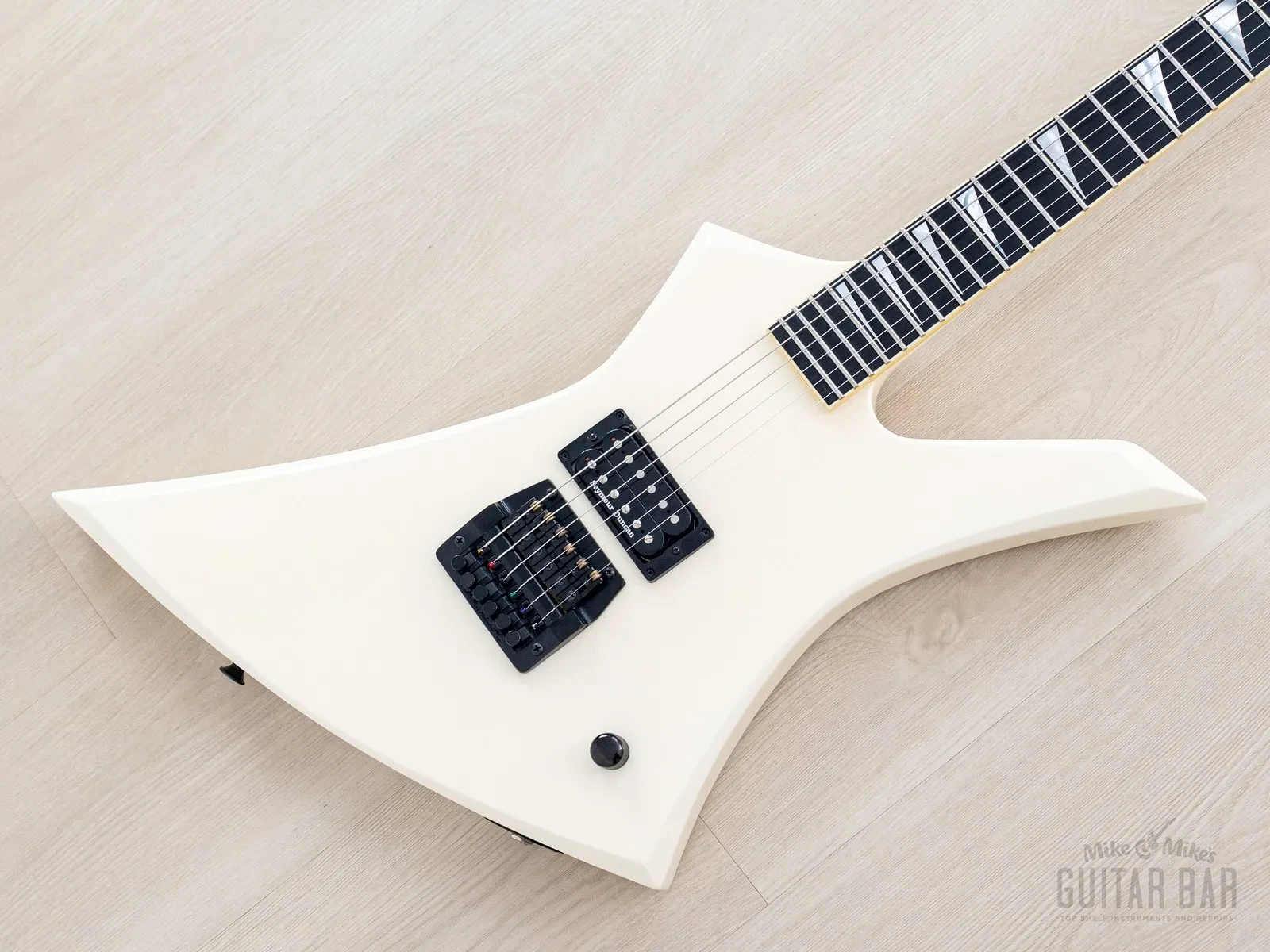 2013 Jackson Custom Shop Kelly Mike Shannon Masterbuilt Snow White Pearl,...