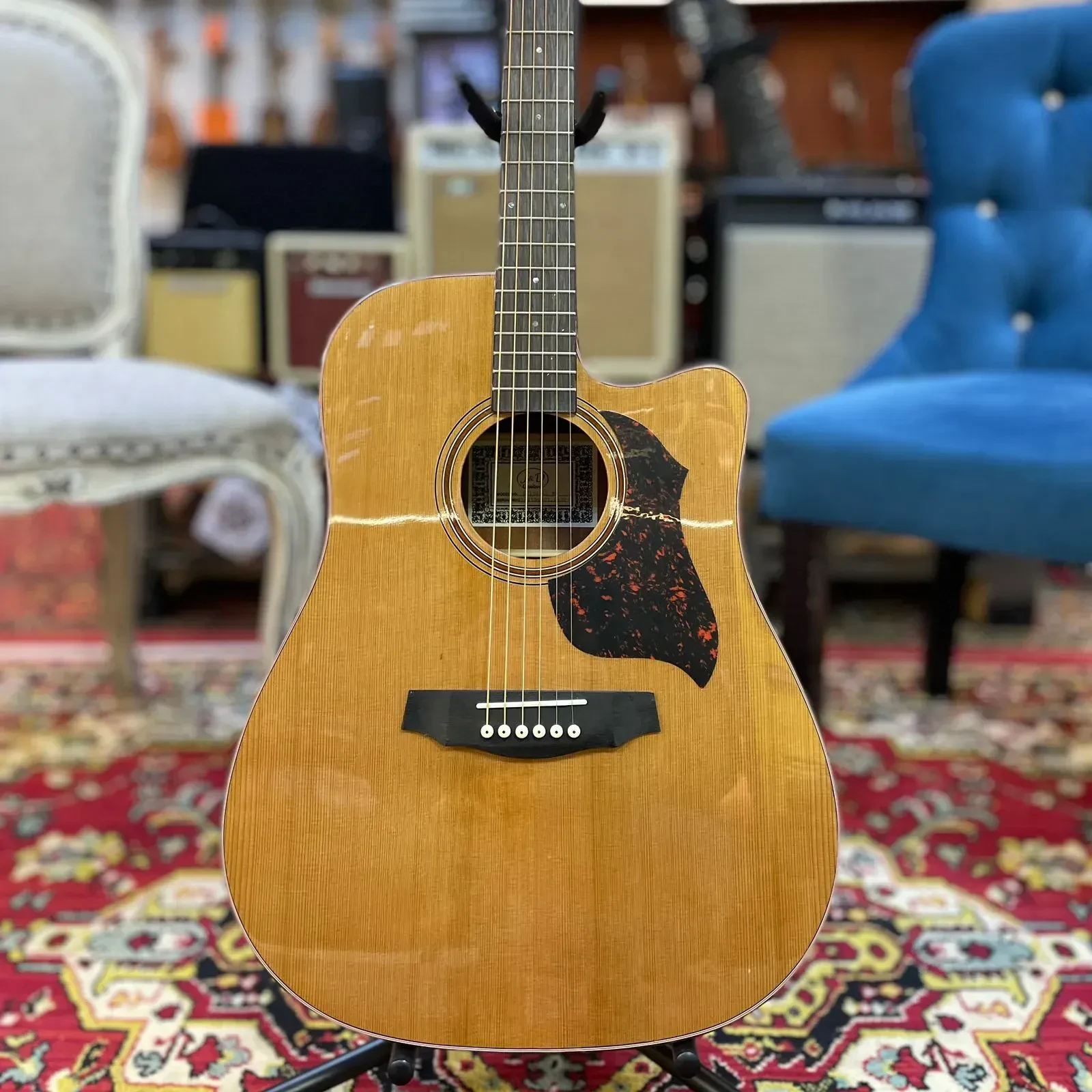 Электроакустическая гитара J&D Guitars D-150SCE Dreadnought Natural
