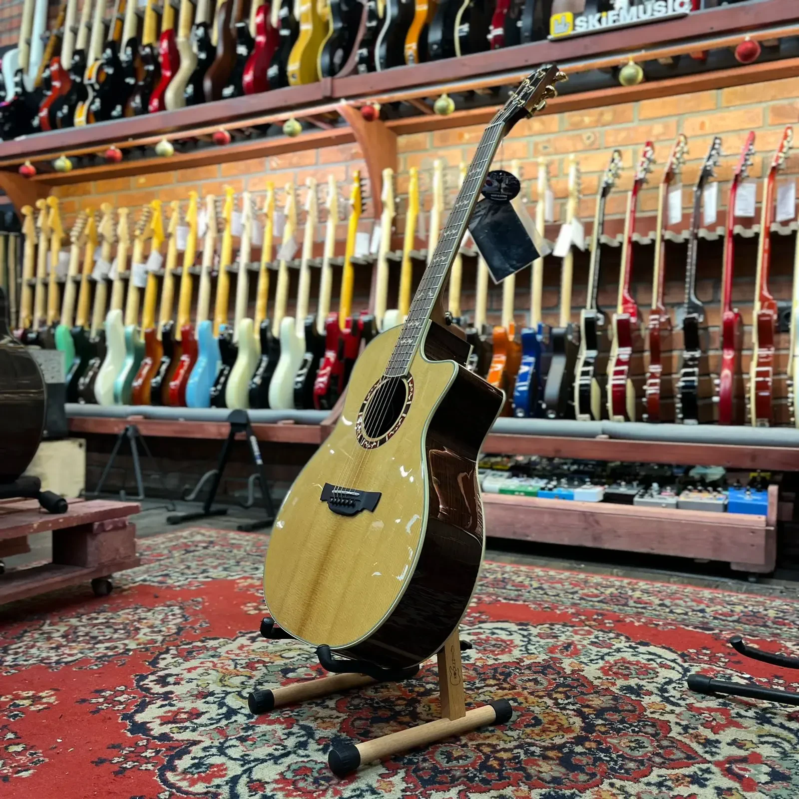 Изображение №5