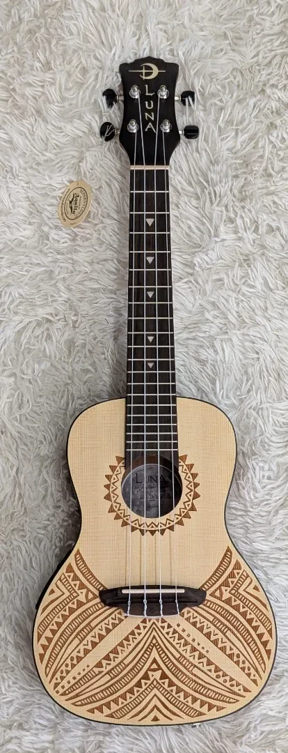 Luna Guitars Luna UKE TAPA SPR Luna Concert Solid Spruce Top Acoustic Electric Ukulele w/ Bag