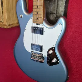 STERLING by Music Man StingRay SR50 FSV ❘ E-Gitarre ❘ Firemist Silver ❘ B-STOCK