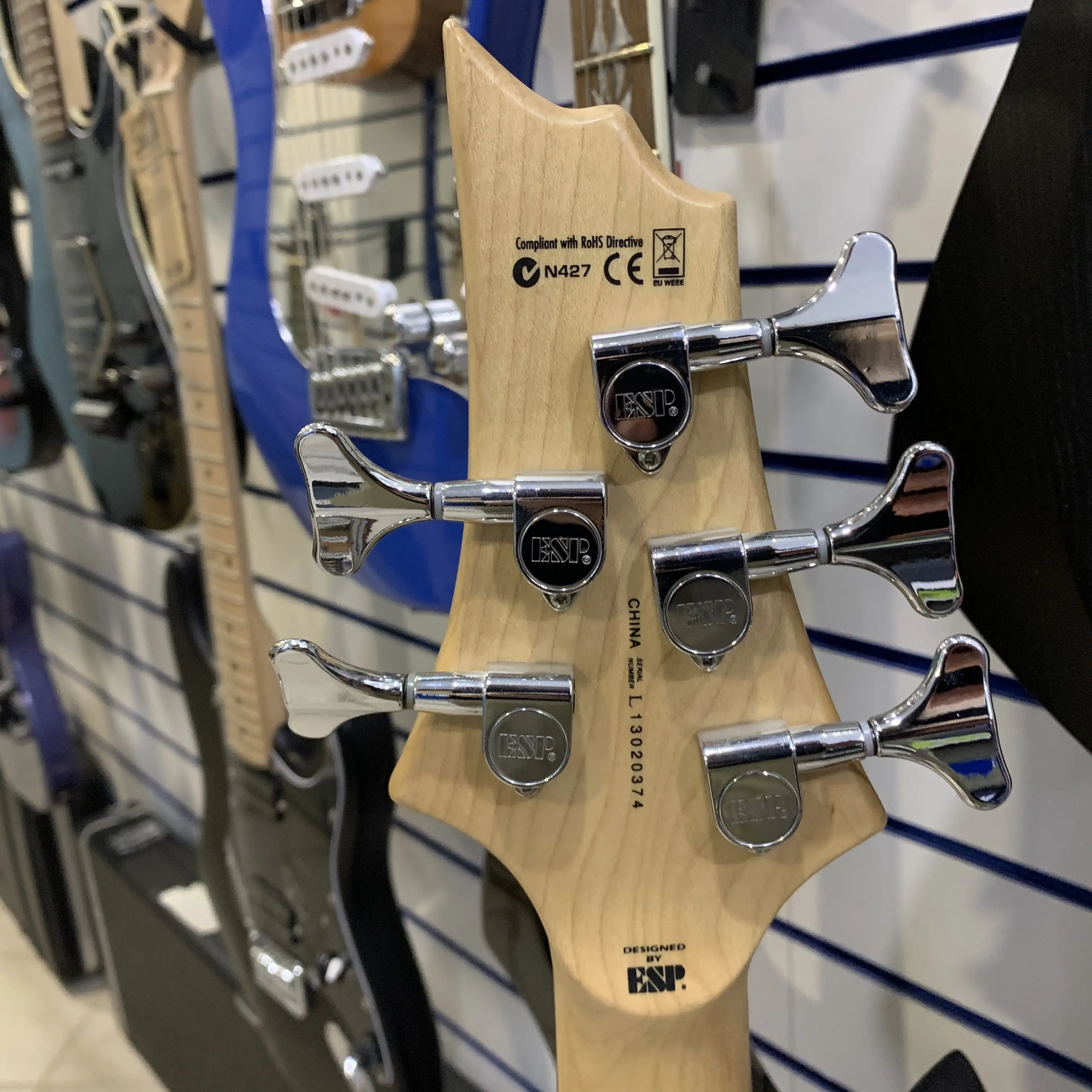 Изображение №9