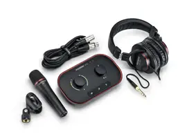 Focusrite Vocaster One Studio Podcast Set - комплект (Vocaster One, наушники, микрофон, ПО, микрофонный кабель)