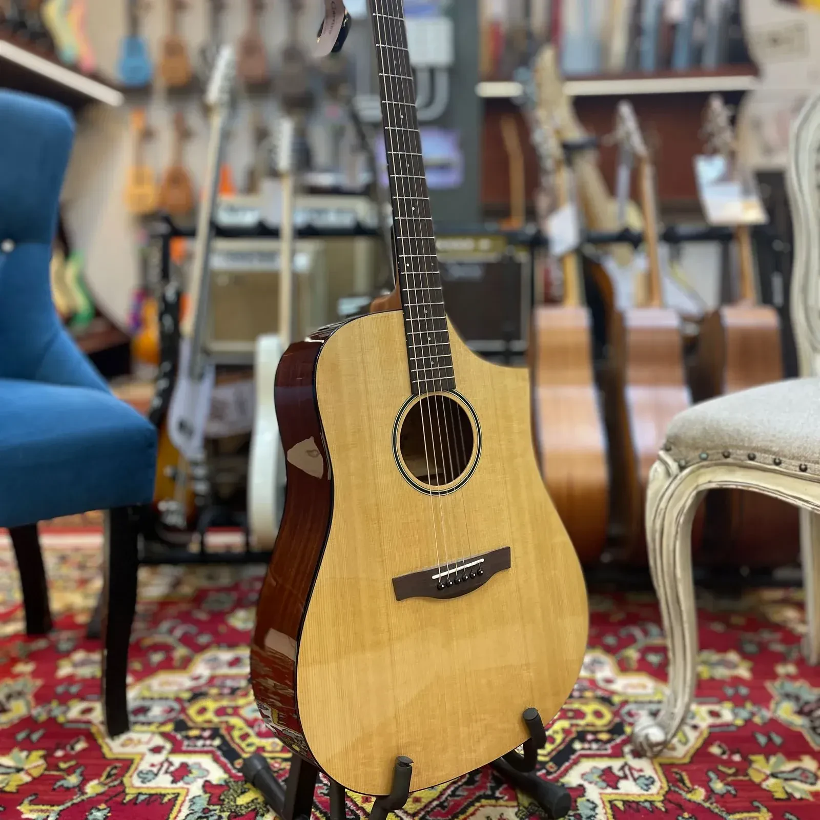 Изображение №6