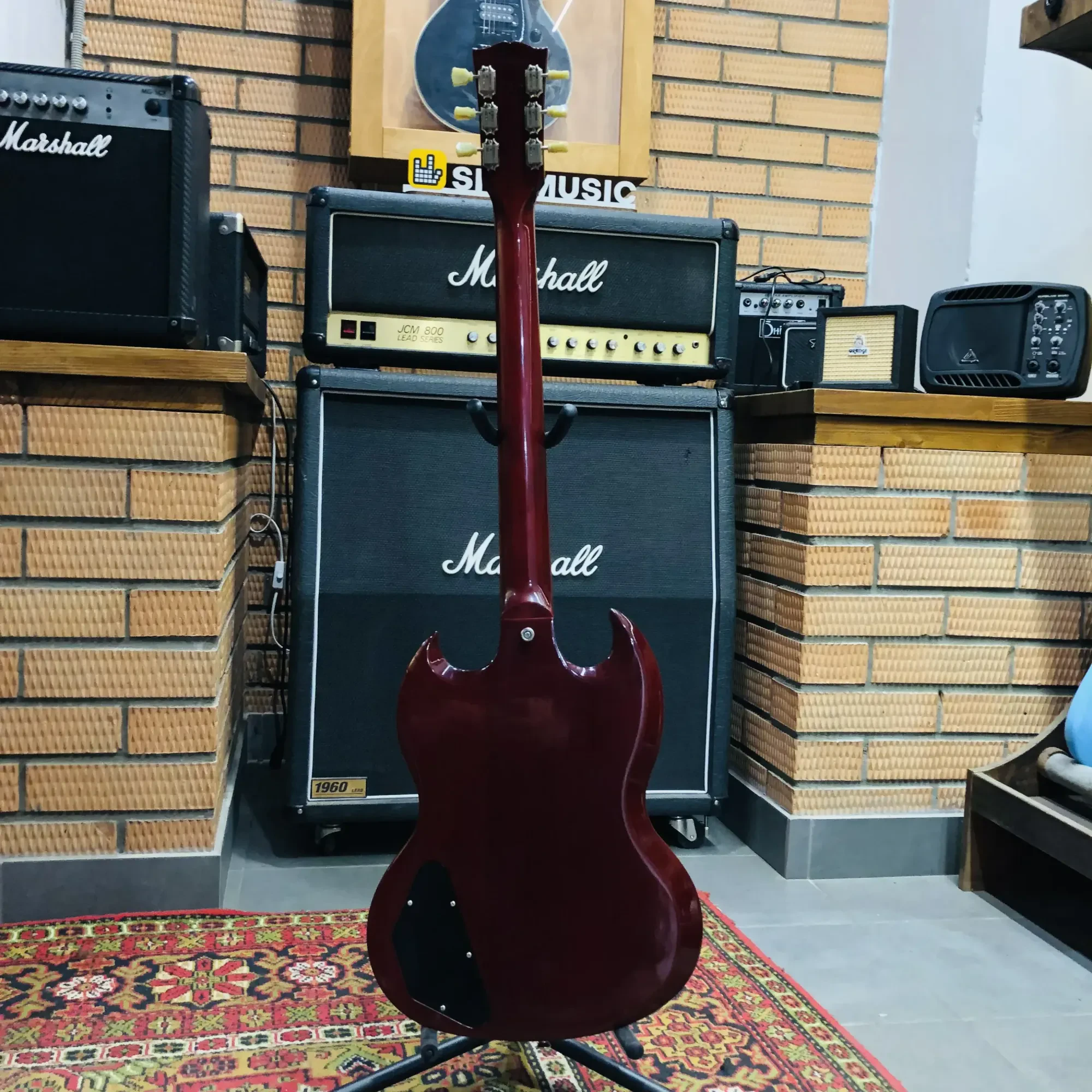 Изображение №13