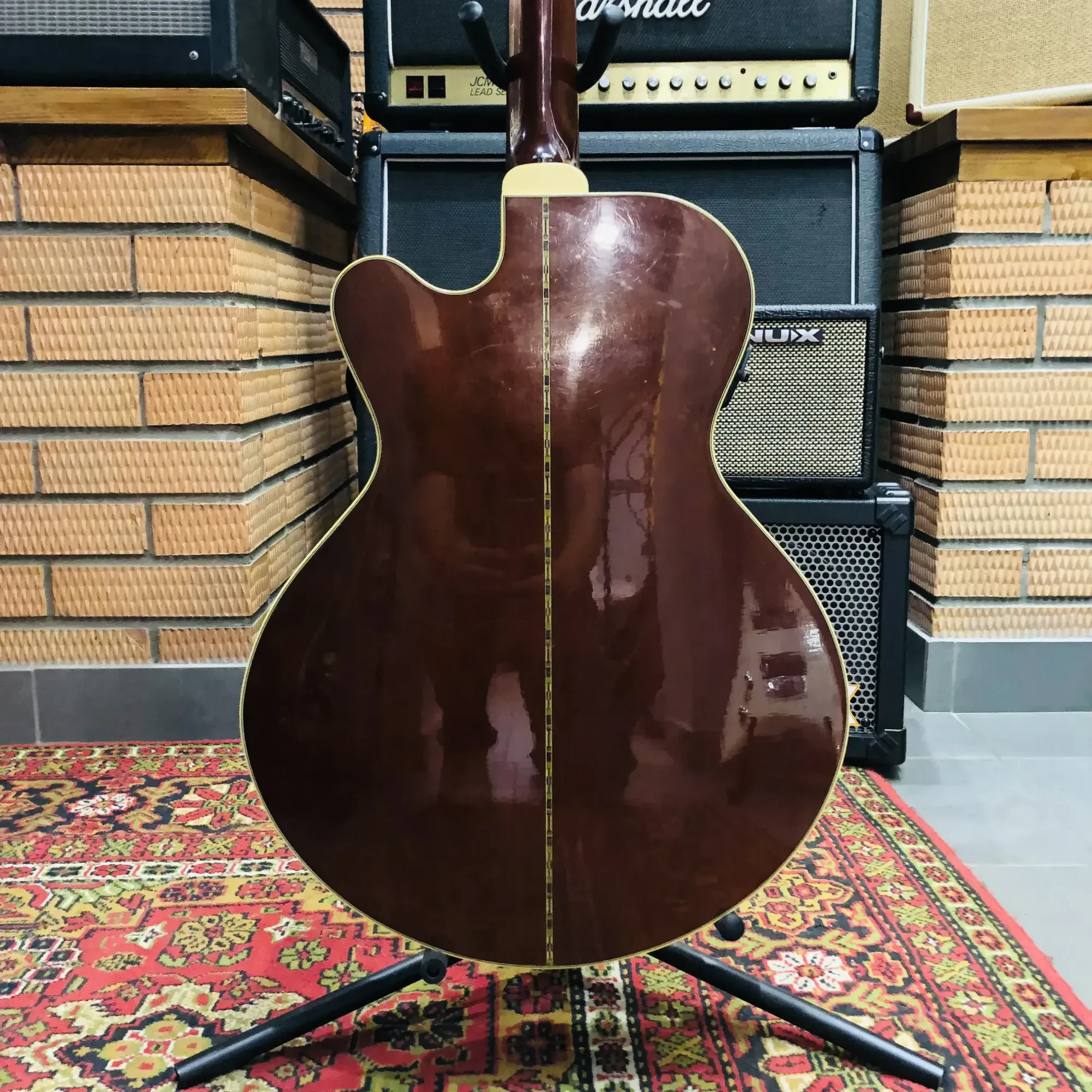 Изображение №10