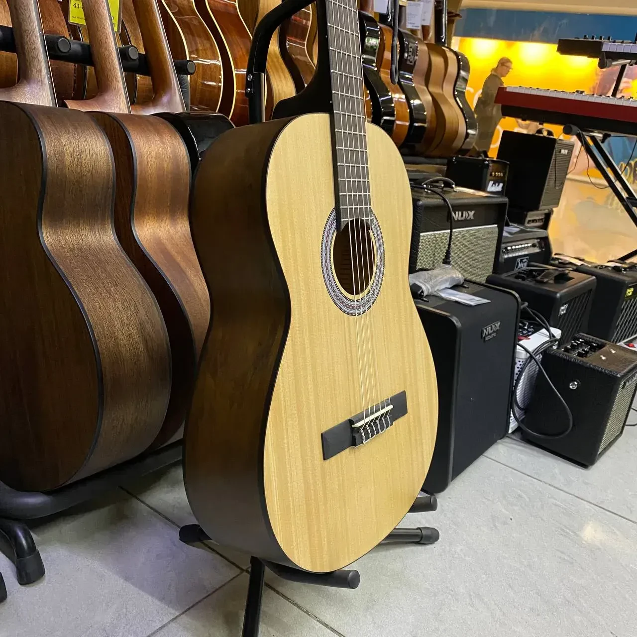 Изображение №4