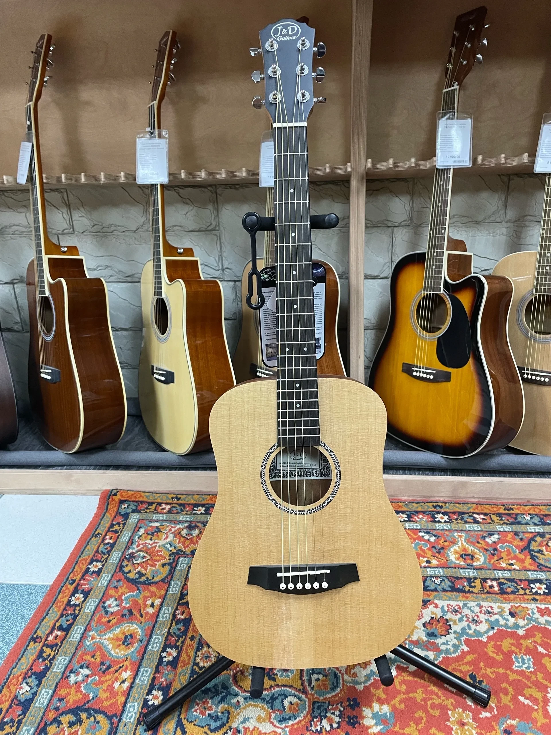 Акустическая гитара J&D Guitars F-7 Concert Natural 2026s