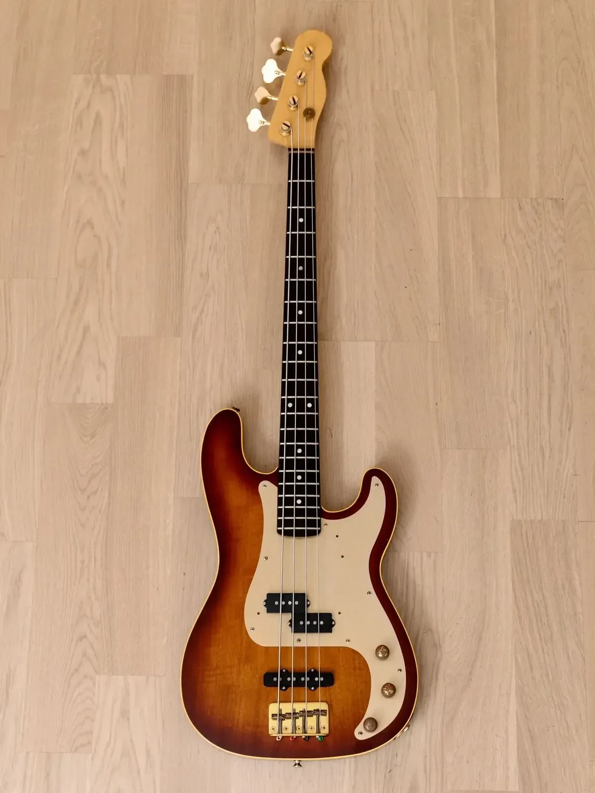 Бас-гитара Schecter Moon PJ Bass Tobacco Sunburst w/case Japan 1980s
