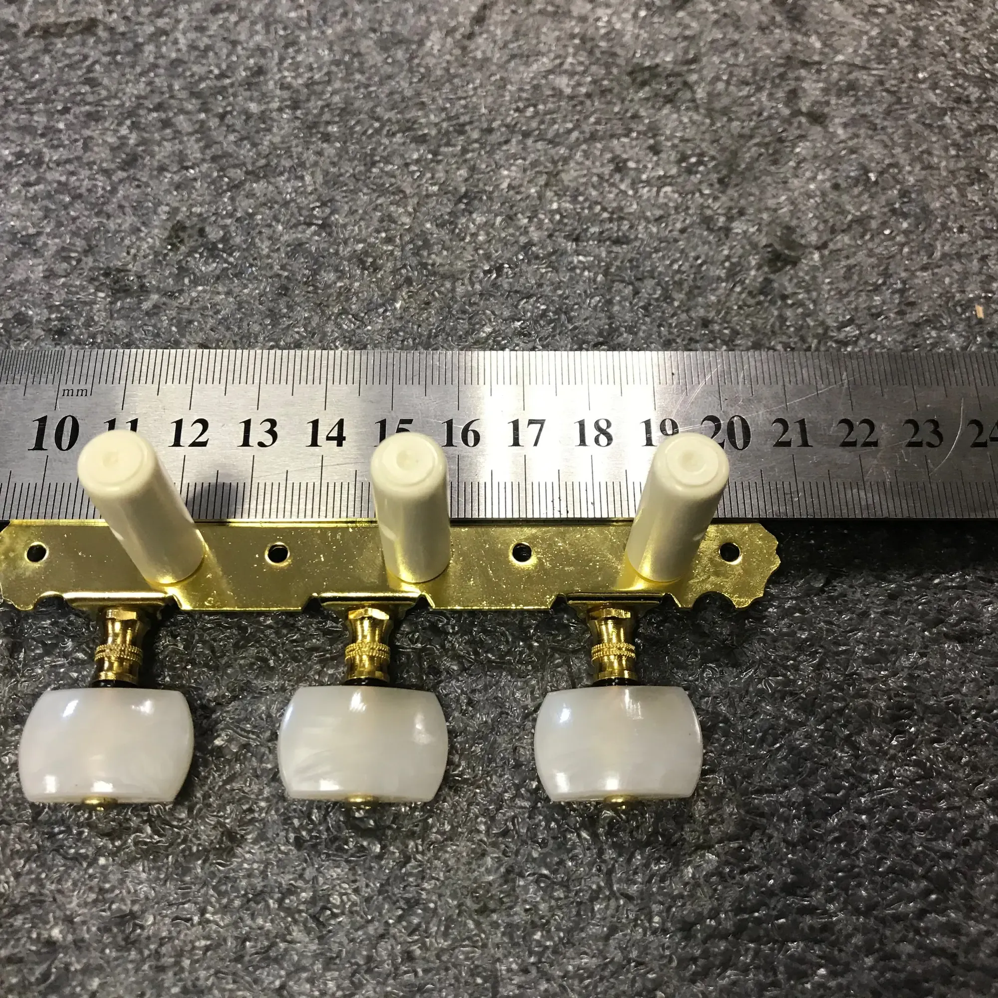 Изображение №10