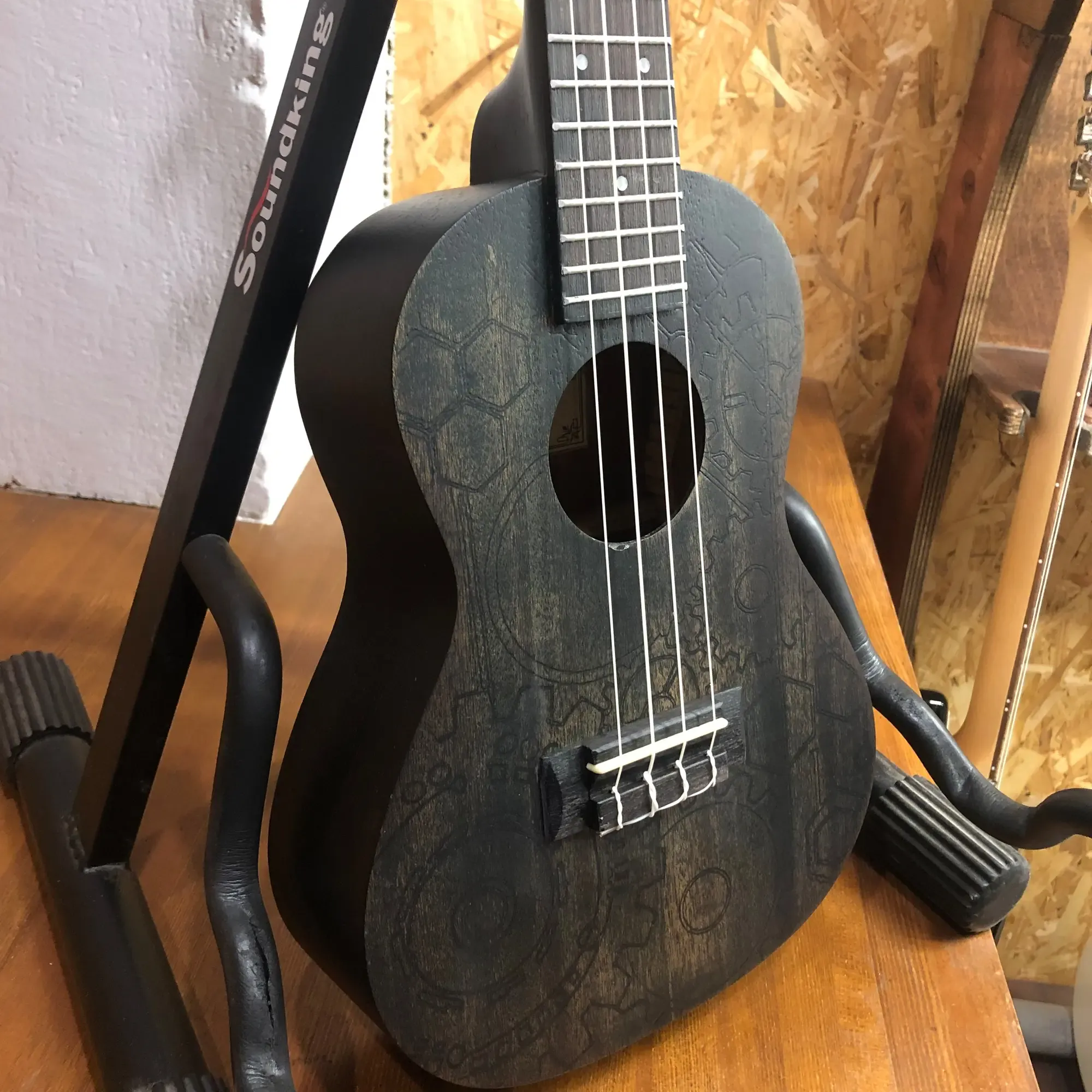 Изображение №9