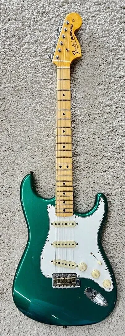 Электрогитара Fender Custom Shop 69 Strat Journeyman Relic British Racing Green с кейсом
