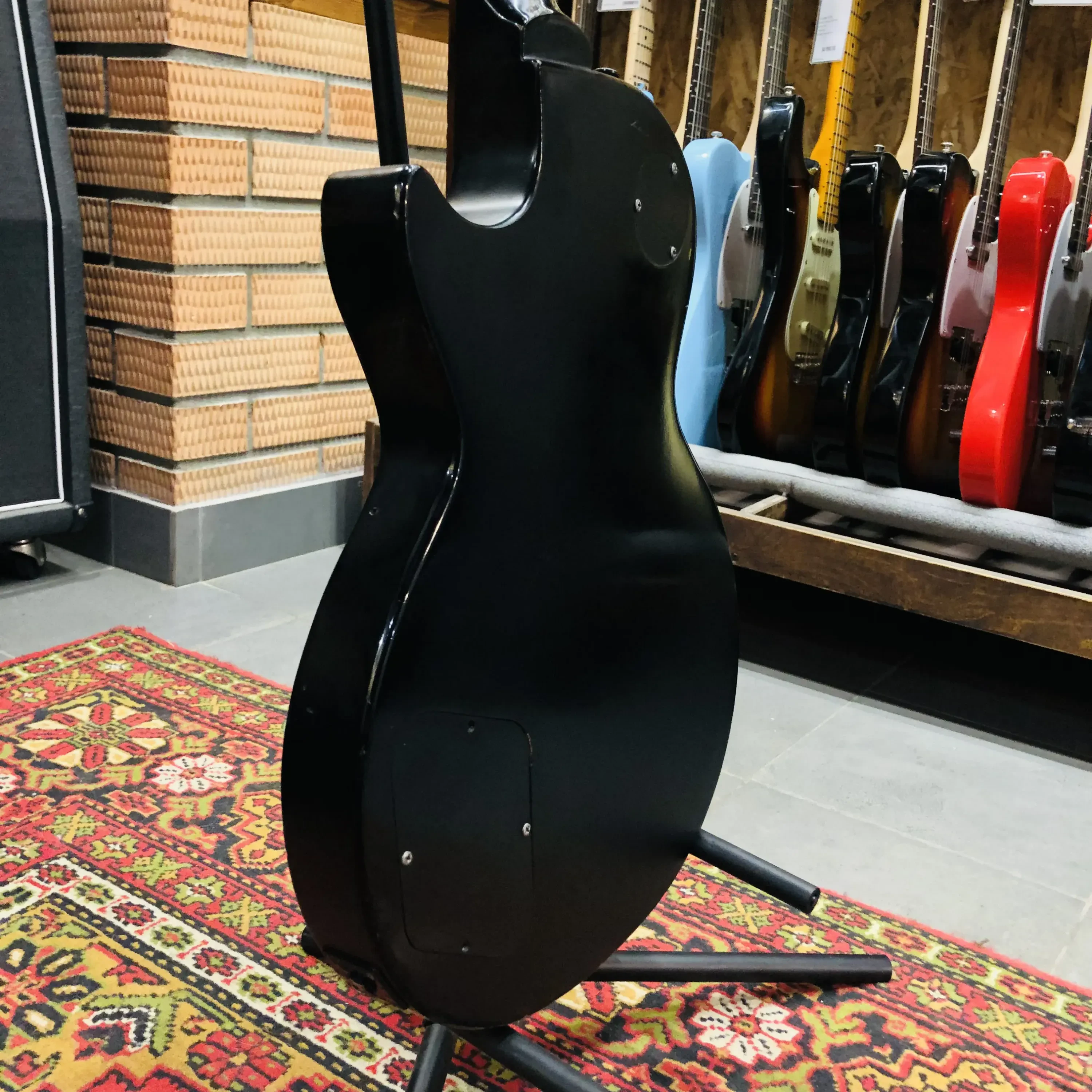 Изображение №11